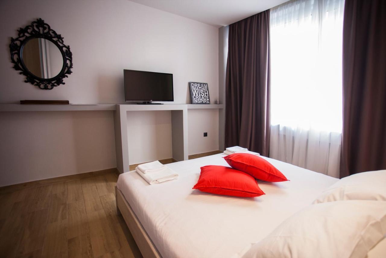 Facadoro Apartments Атина Екстериор снимка