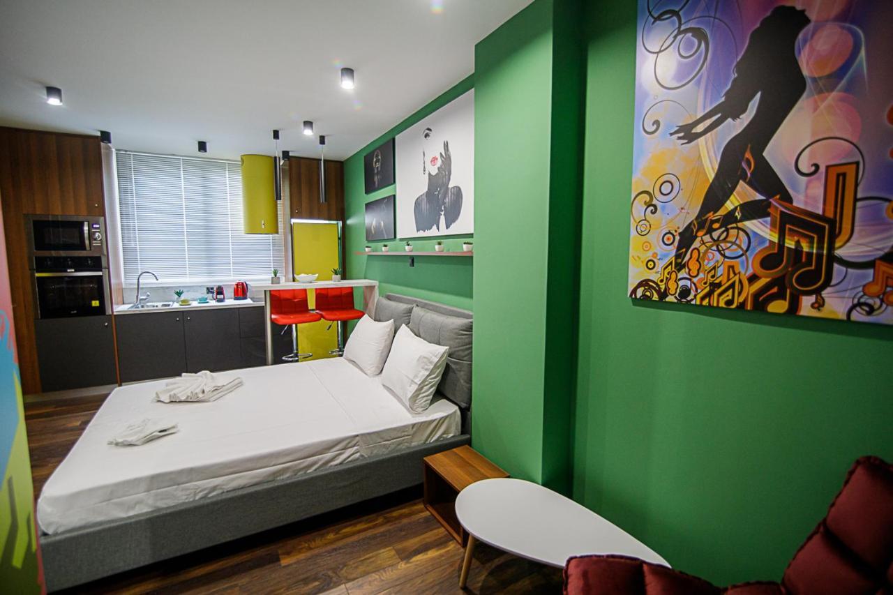 Facadoro Apartments Атина Екстериор снимка