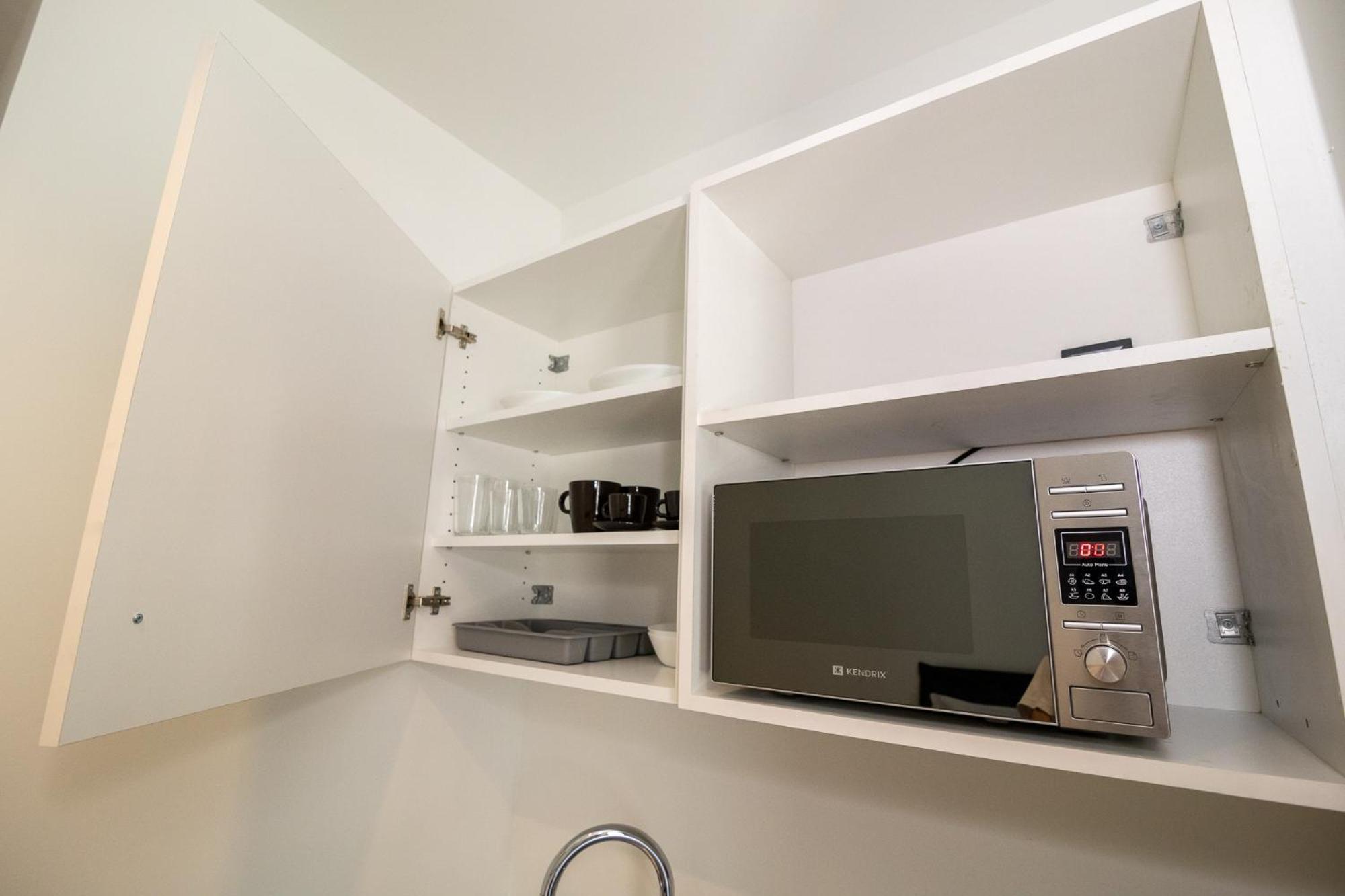 Facadoro Apartments Атина Екстериор снимка